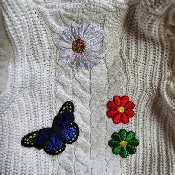 DKNY Girls Faux Fur Knitted Vest reversible - Picture 2 of 10